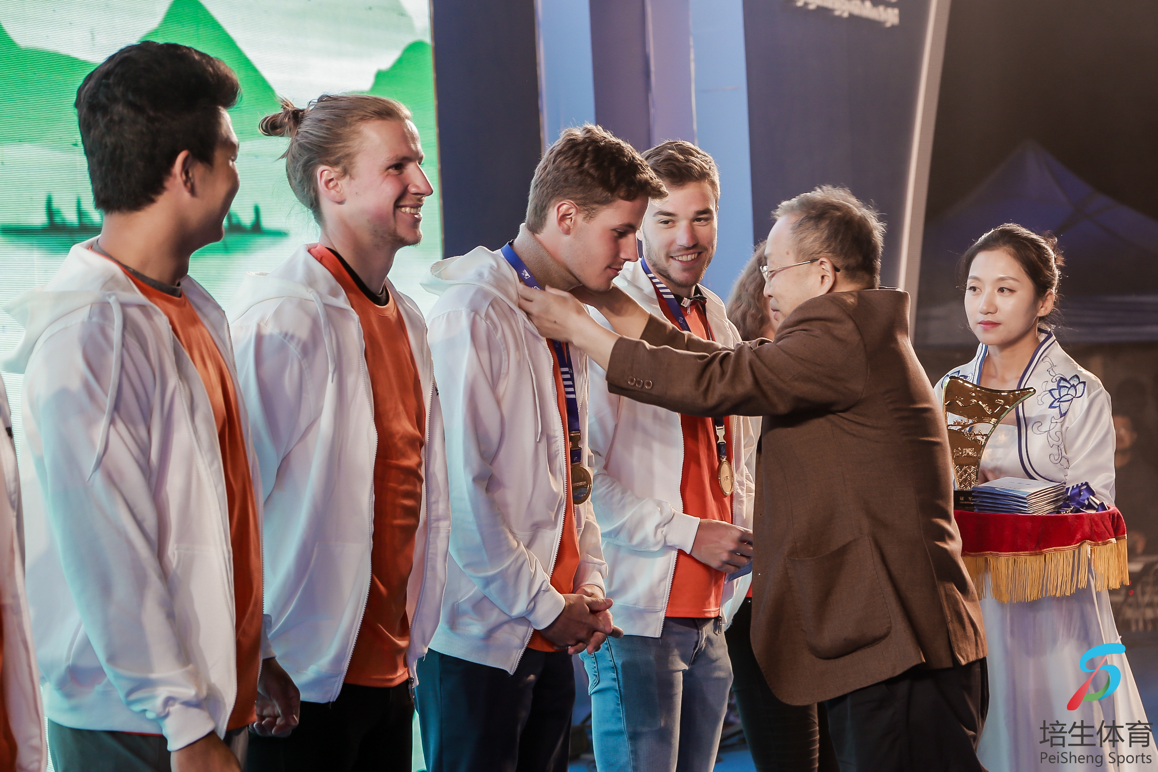 请登录查看高清图