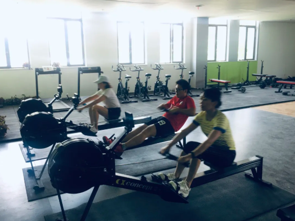 艇健康·青年行——高校赛艇云盛典