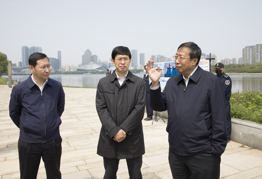 艇有料丨市领导王冬石于振明石国琦实地调研推动浑河国际赛艇运动基地