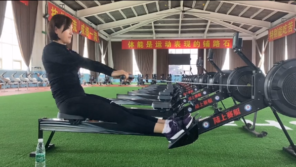 王教练陆上赛艇小课堂-学好直腿划，打牢基础技术