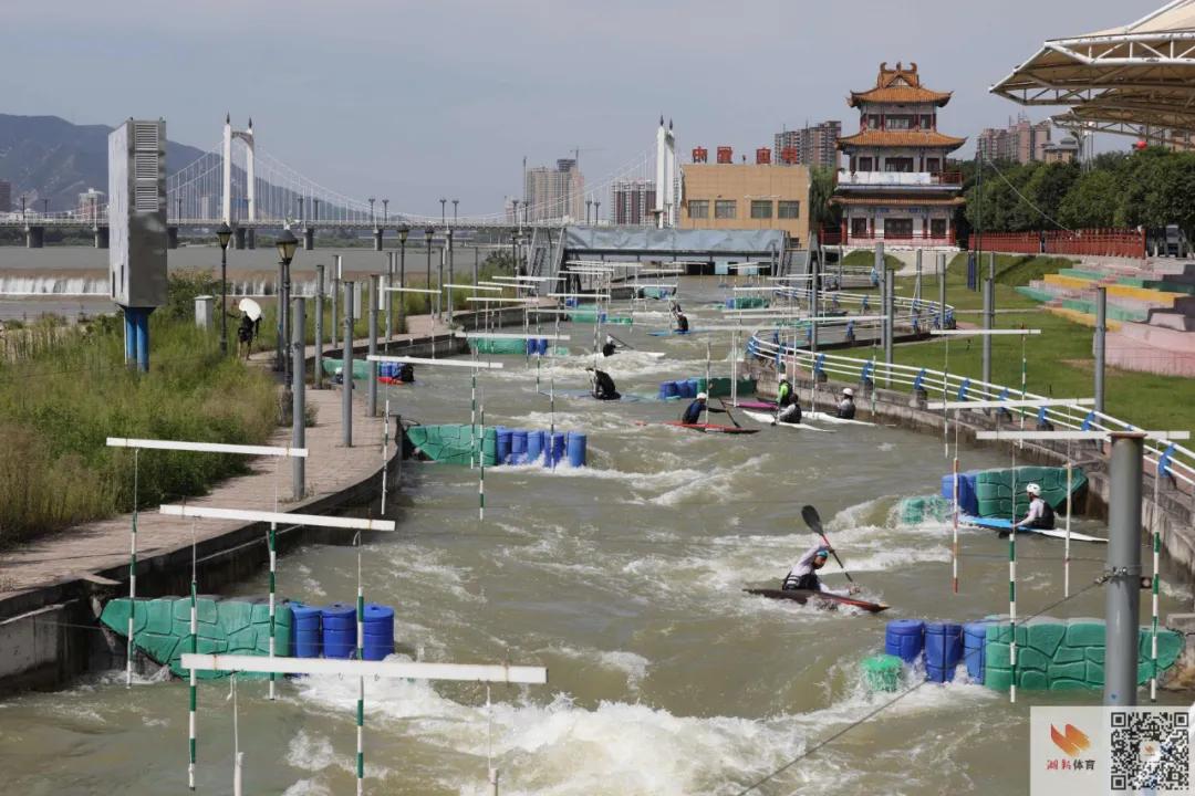 从夏到秋飞舟遏浪——湖北省激流回旋队外训见闻