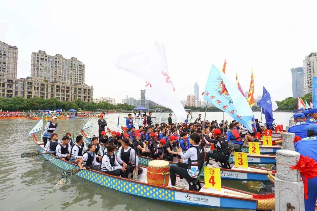 龙舟水上竞渡，看全国各地大学生在温州上演速度与激情